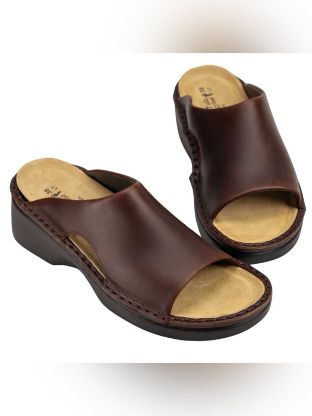 Naot Women's Rome Slide Buffalo Leather Size 38 US 7